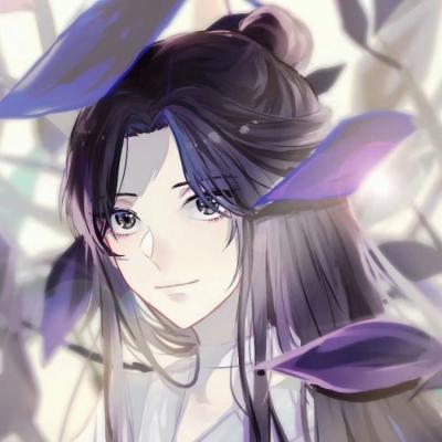 眼镜王蛇爬向民房两幼童浑然不觉